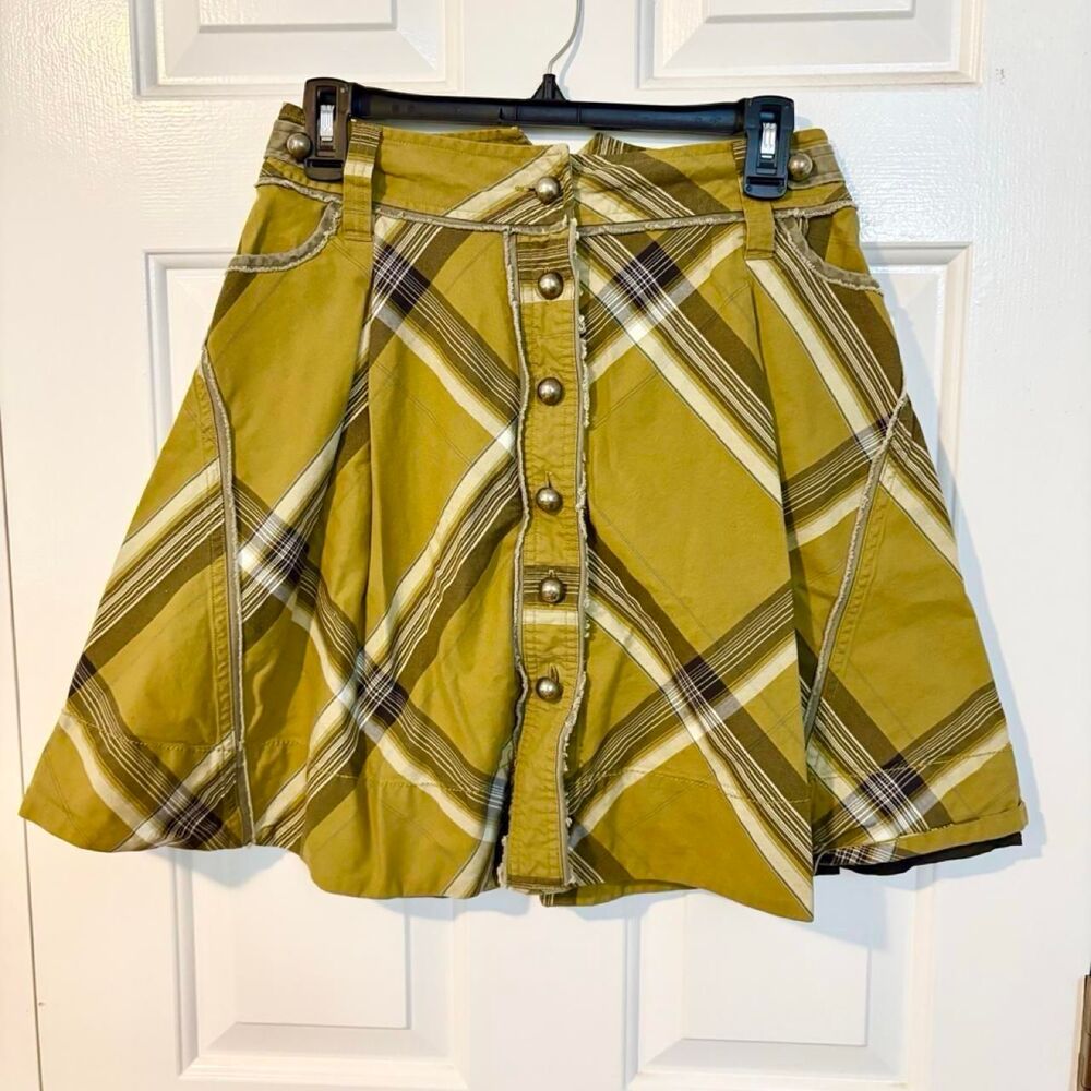 Dark Academia Anthropologie Grunge size 2 Green boho skater Skirt cottagecore